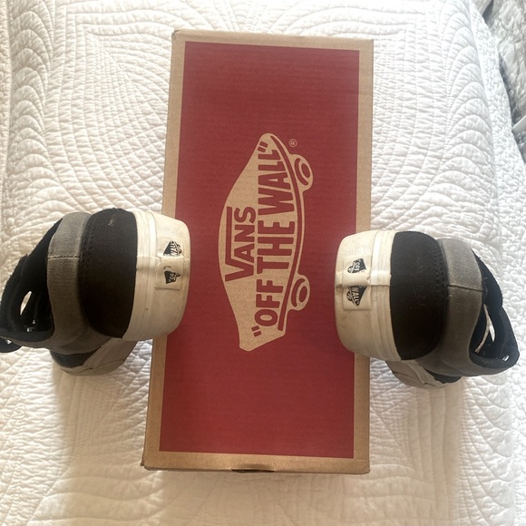 VANS DohenyV - Picture 4 of 8